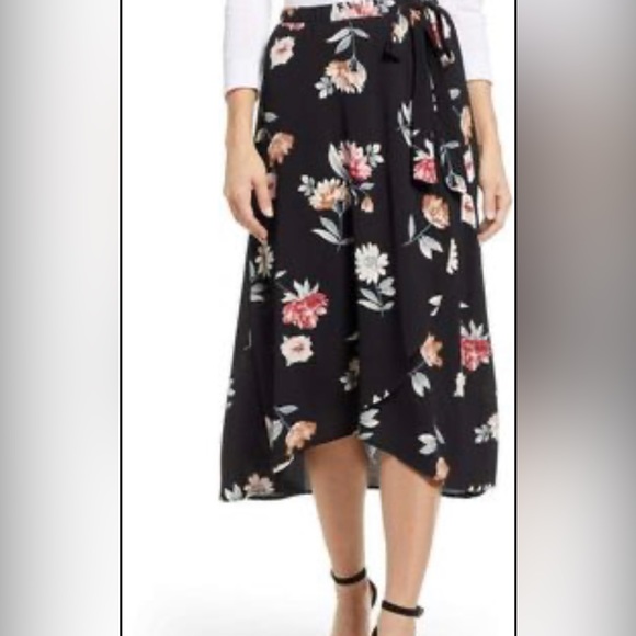 Floral Midi Skirt - Picture 3 of 3